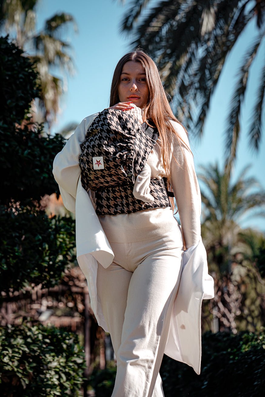 Portabebé Flip Máxima de pata de gallo - KOKADI