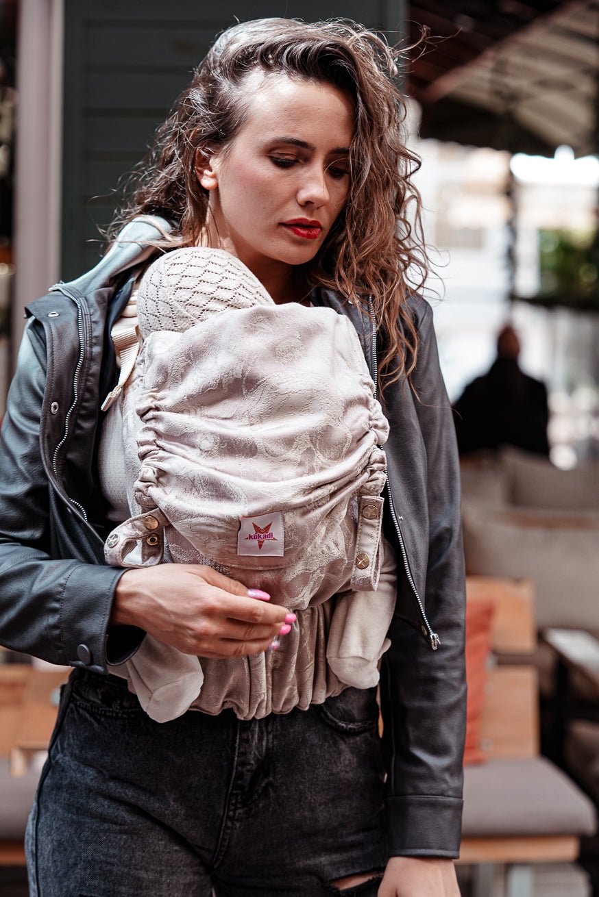 Portabebé Flip Calaveras sedosas KOKADI