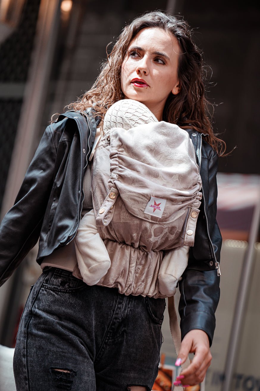 Portabebé Flip Calaveras sedosas KOKADI