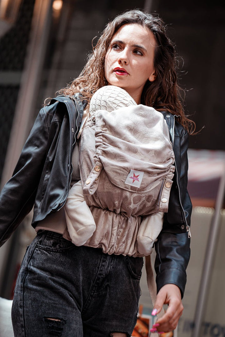Portabebé Flip Calaveras sedosas KOKADI