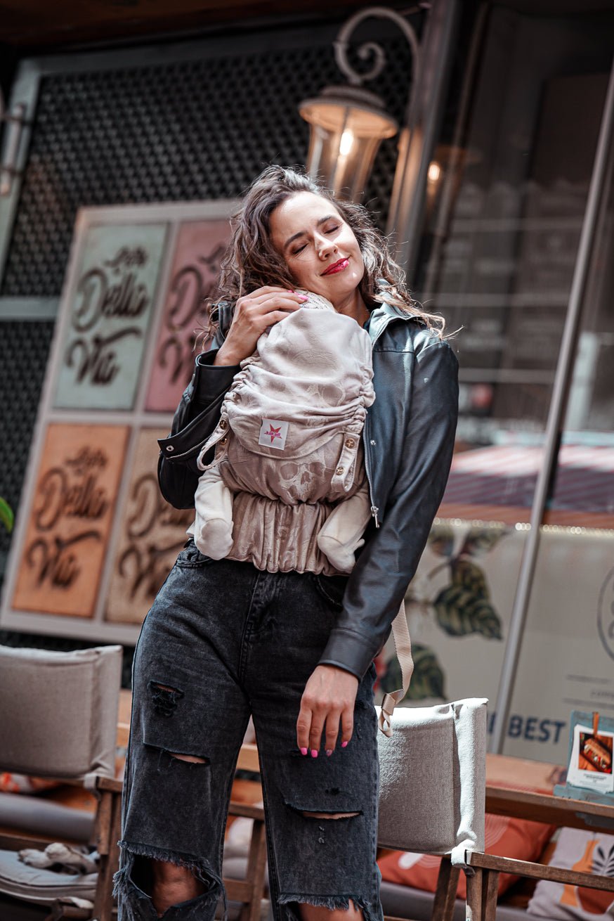 Portabebé Flip Calaveras sedosas KOKADI