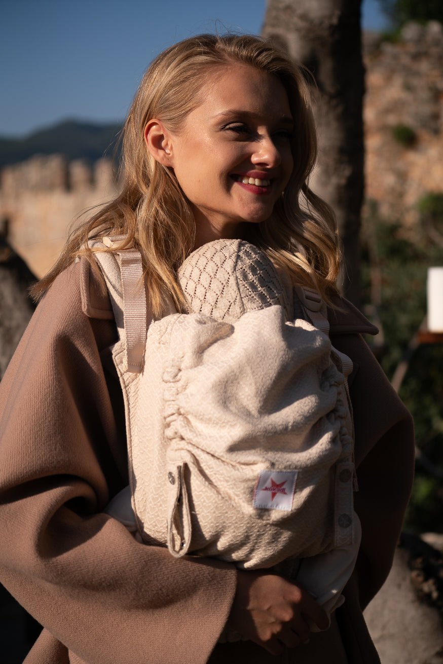 Portabebé Flip X Crema Heart2Heart - KOKADI