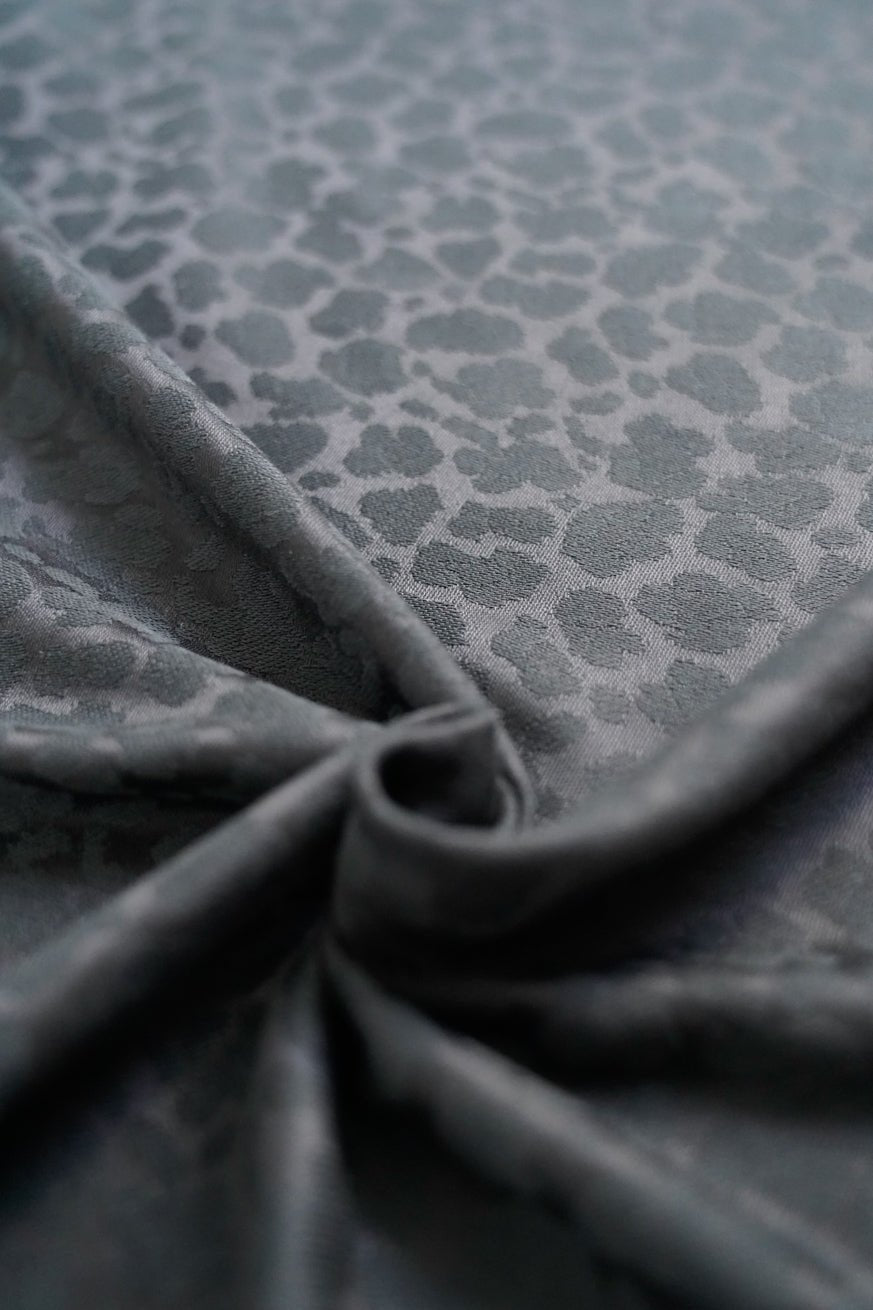 Portabebé Flip X Safari Belleza Negra - KOKADI