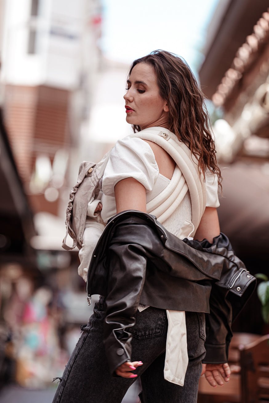 Portabebé TaiTai Calaveras sedosas KOKADI