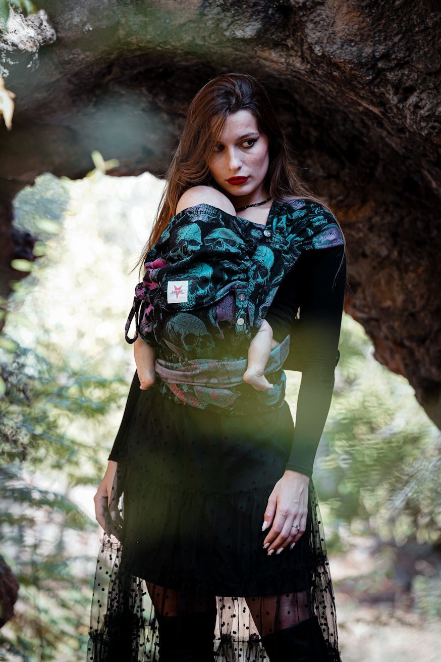 Portabebé WrapStar Calaveras aterradoras KOKADI