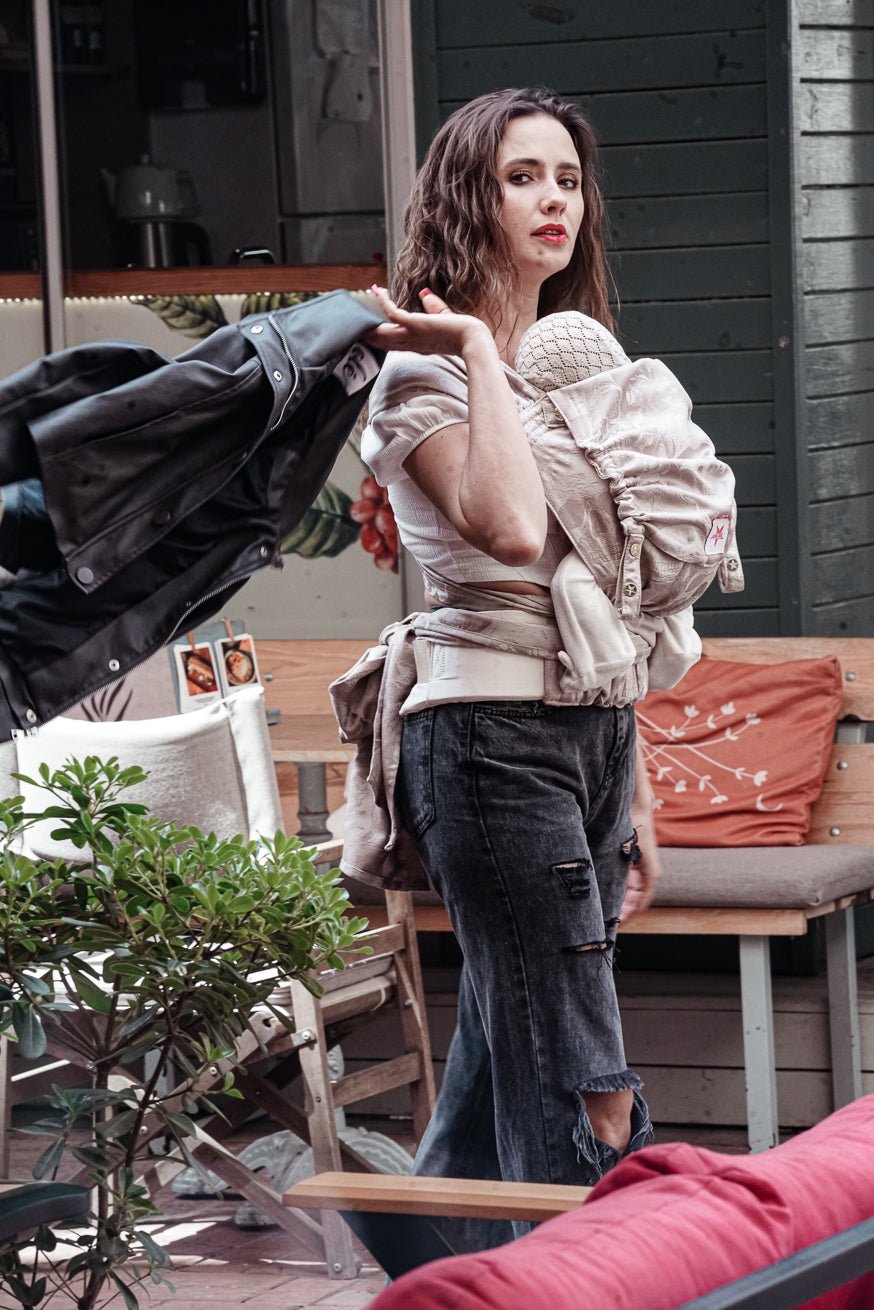 Portabebé WrapStar Calaveras sedosas KOKADI