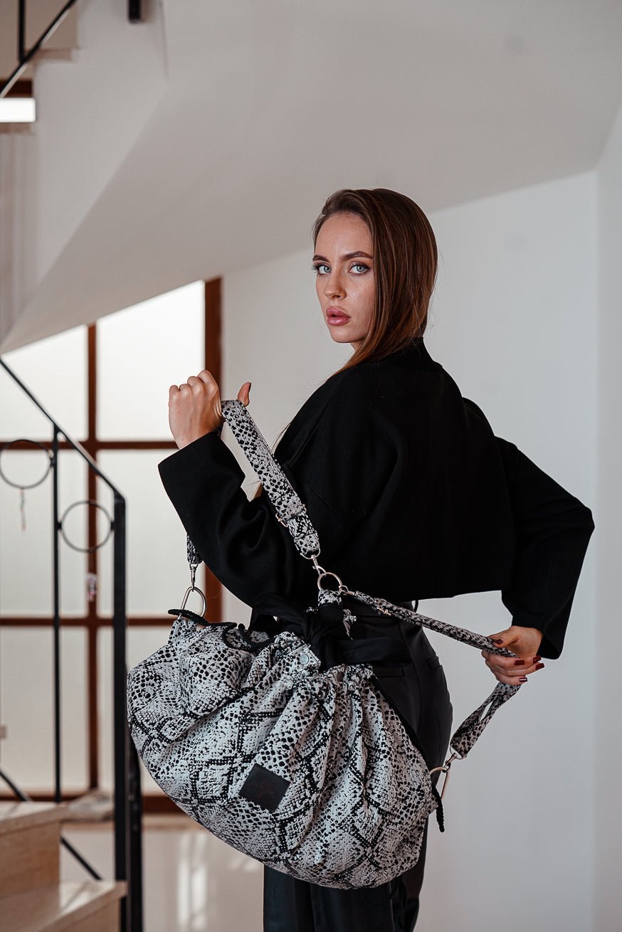 Mommy Bag Serpiente Monocromo - KOKADI