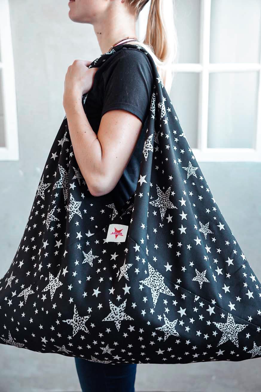 XXL Shopper Leo Stars Dark Monocrome