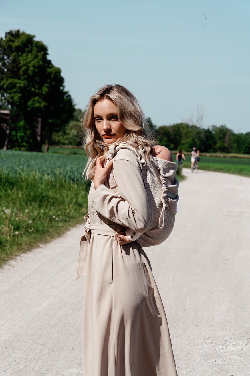 Portabebé Onbu Crema Heart2Heart - KOKADI