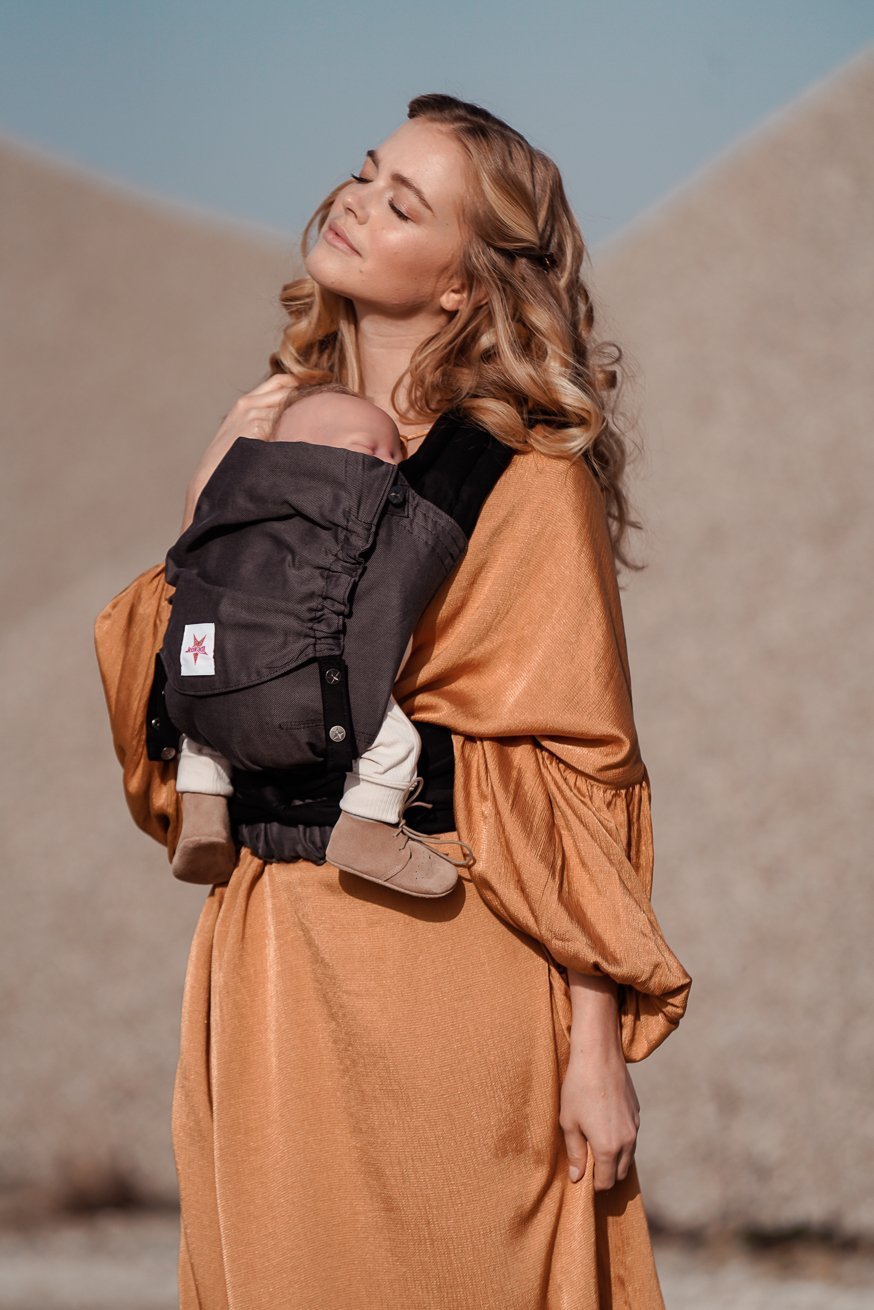 Portabebé TaiTai Sólo el señor Gray... KOKADI