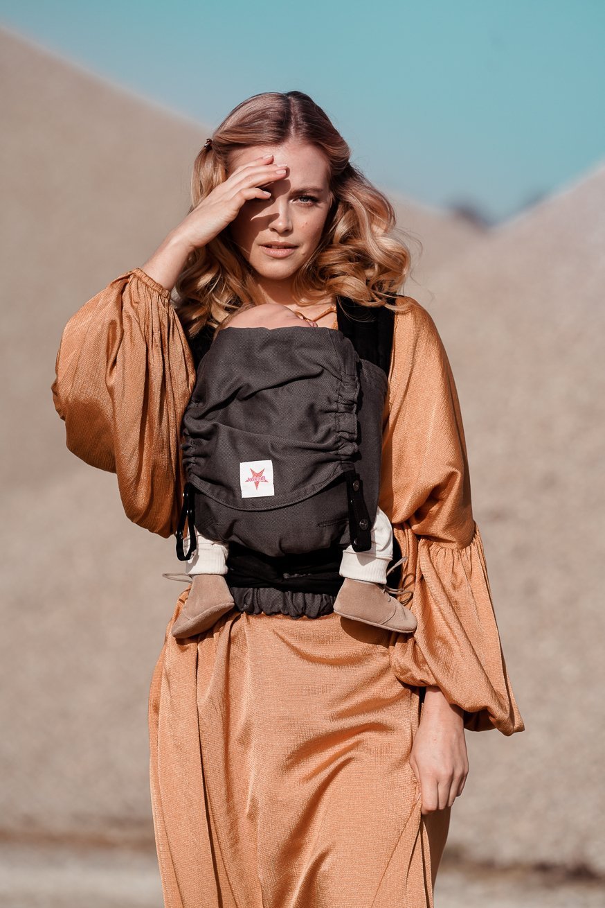 Portabebé TaiTai Sólo el señor Gray... KOKADI