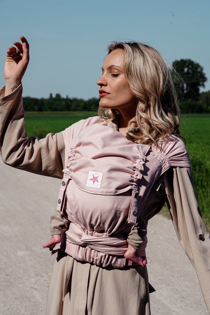 KOKADI Portabebé WrapStar acaba de levantarse