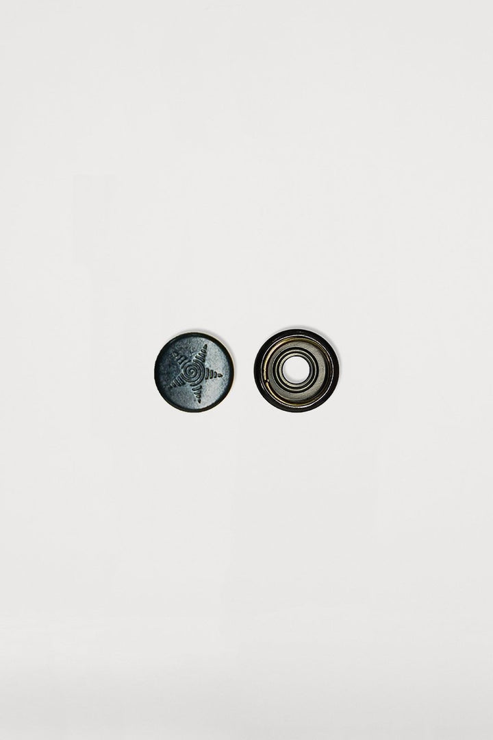 Pulsador hembra negro (antiguo) - KOKADI