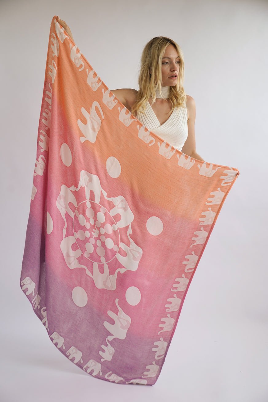 Manta de peluche Elephant Parade Ella - KOKADI