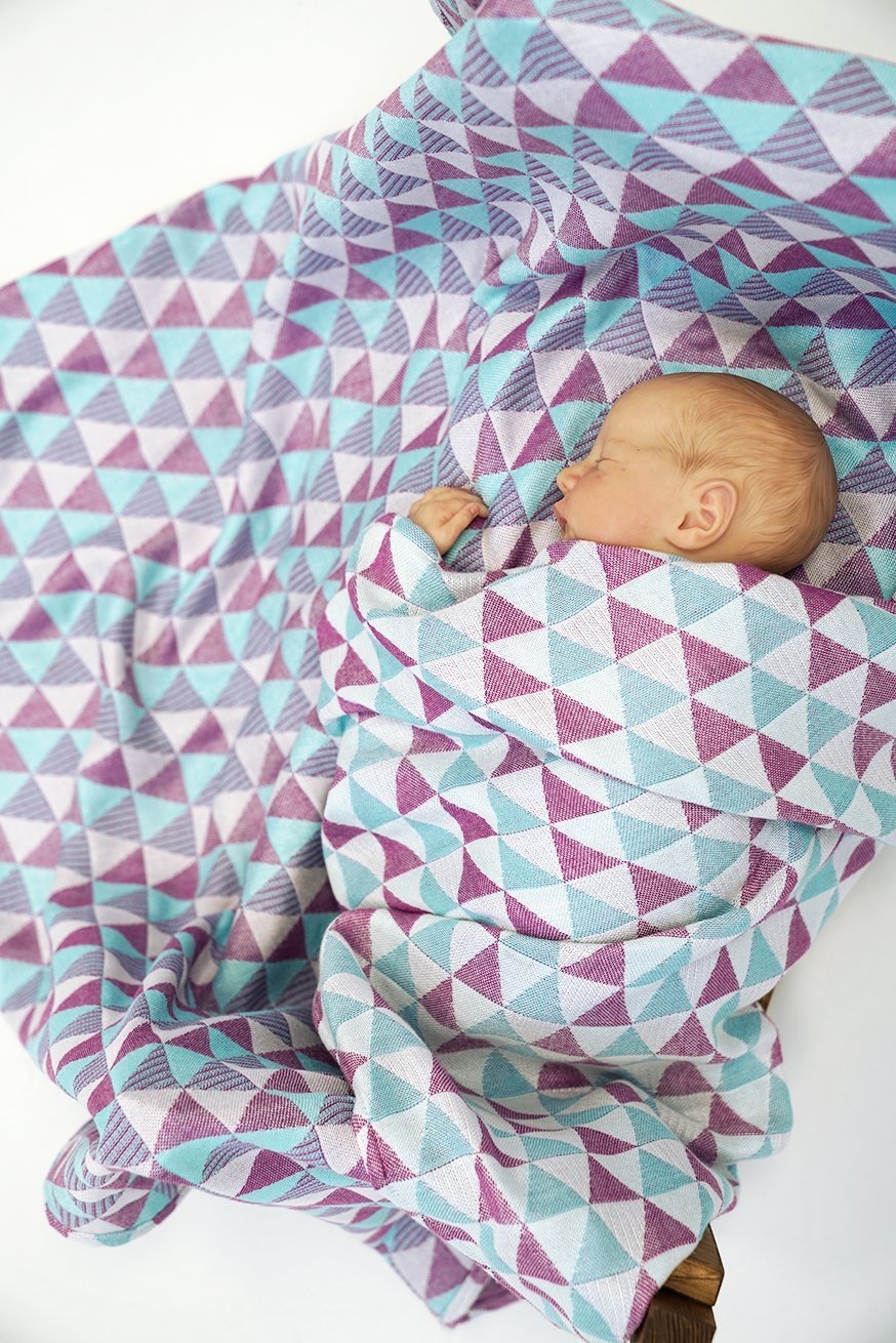 Manta de peluche Triángulo Theodora - KOKADI