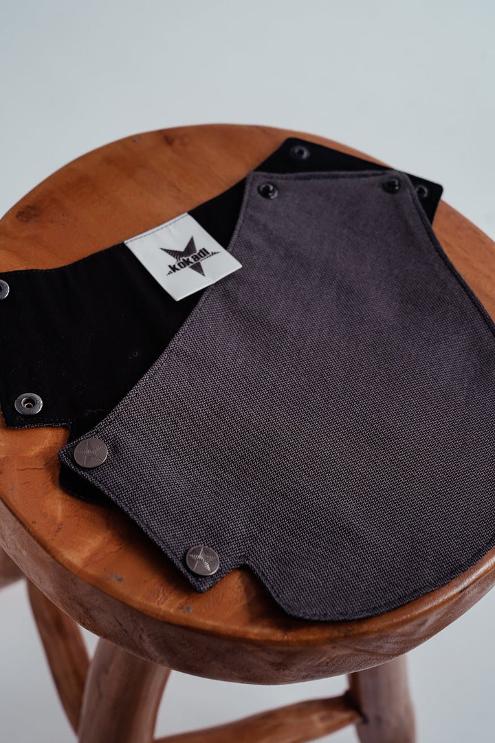 Protector de bandolera Just Mr. Grey - KOKADI